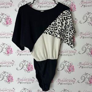 Bodythings bodysuit retro workout tshirt style black White Leopard Print Top